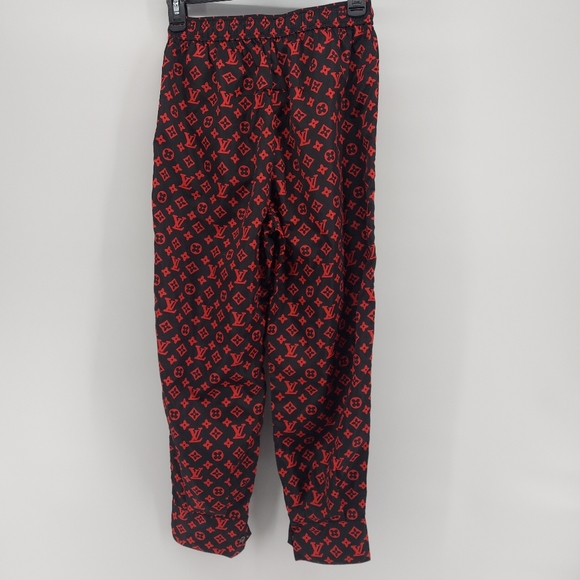 LOUIS VUITTON Red Monogram Jogging Pants In Technical Cotton - Picture 11 of 16